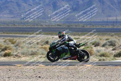 media/Apr-06-2024-CVMA (Sat) [[e845d64083]]/Race 13 Amateur Supersport Open (Holeshot Race)/